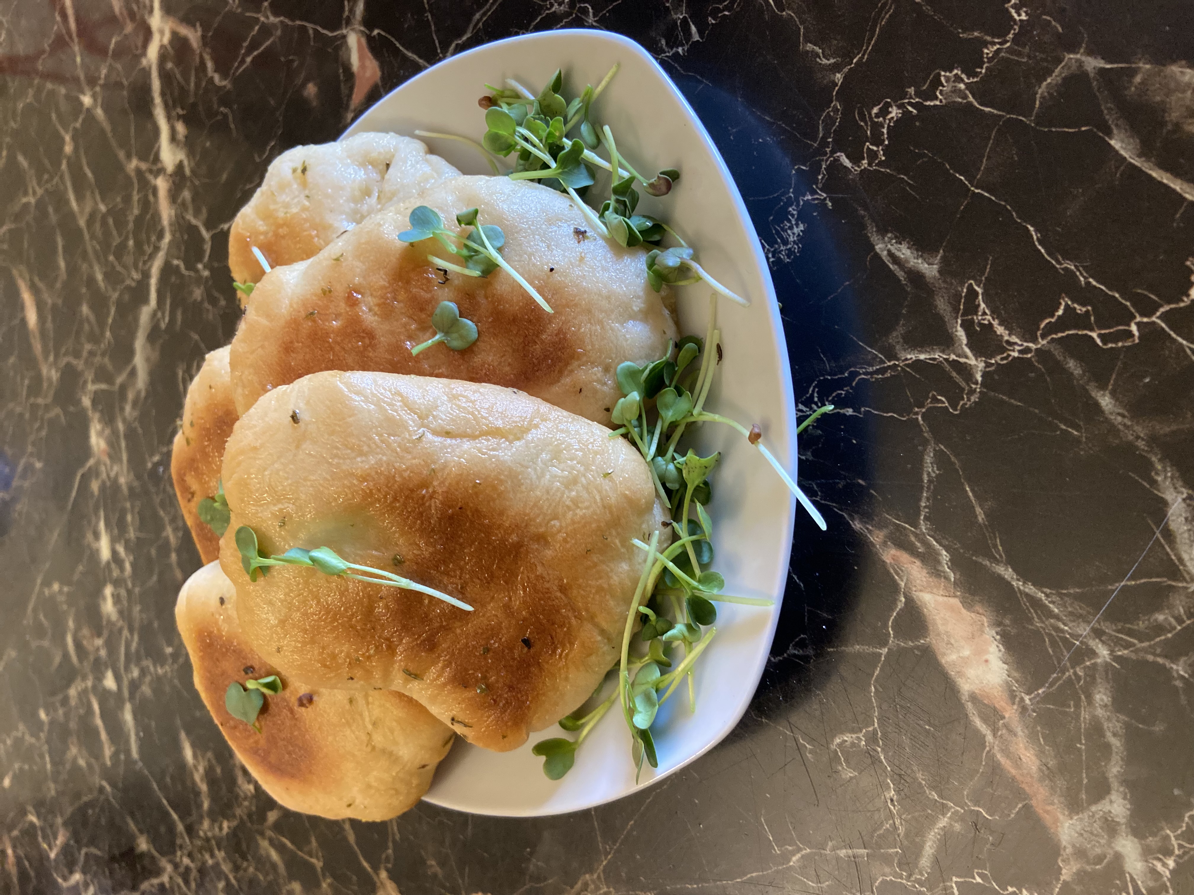 Garlic & Herb Flat Bread (8 oz)